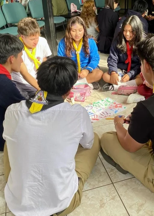 Caminantes CEFA durante una actividad comunitaria